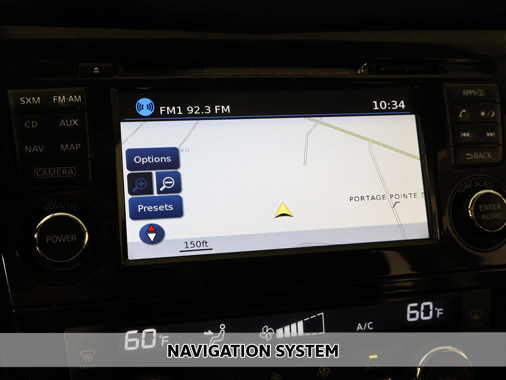 Used 2017 Nissan Rogue SV AWD/4WD image 3