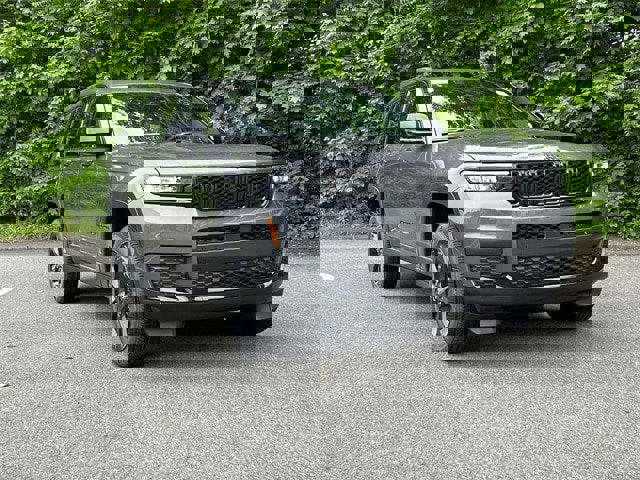 New 2025 Jeep Grand Cherokee L Altitude