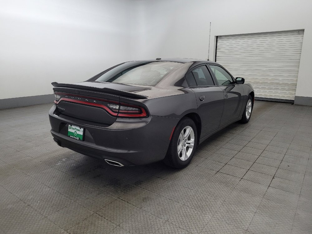 Used 2022 Dodge Charger SXT w/ Leather Interior Group image 9