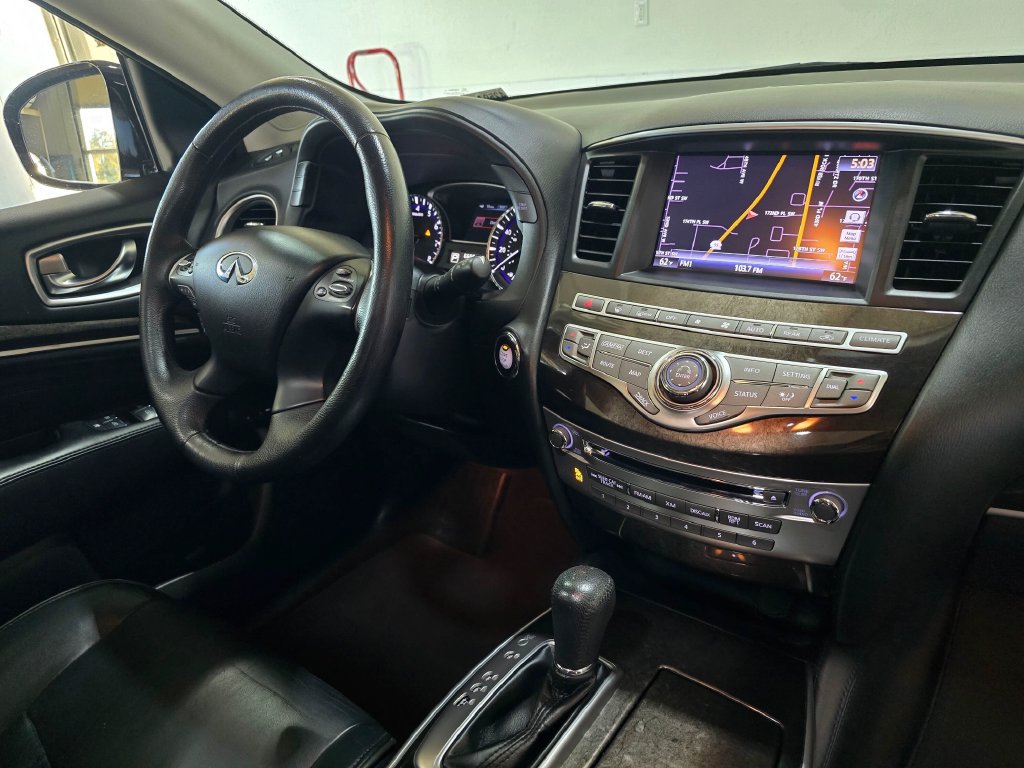 Used 2013 INFINITI JX35 AWD w/ Premium Pkg image 34