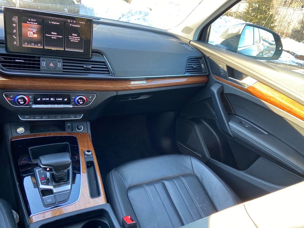 Used 2023 Audi Q5 2.0T Premium Plus w/ Premium Plus Package image 13