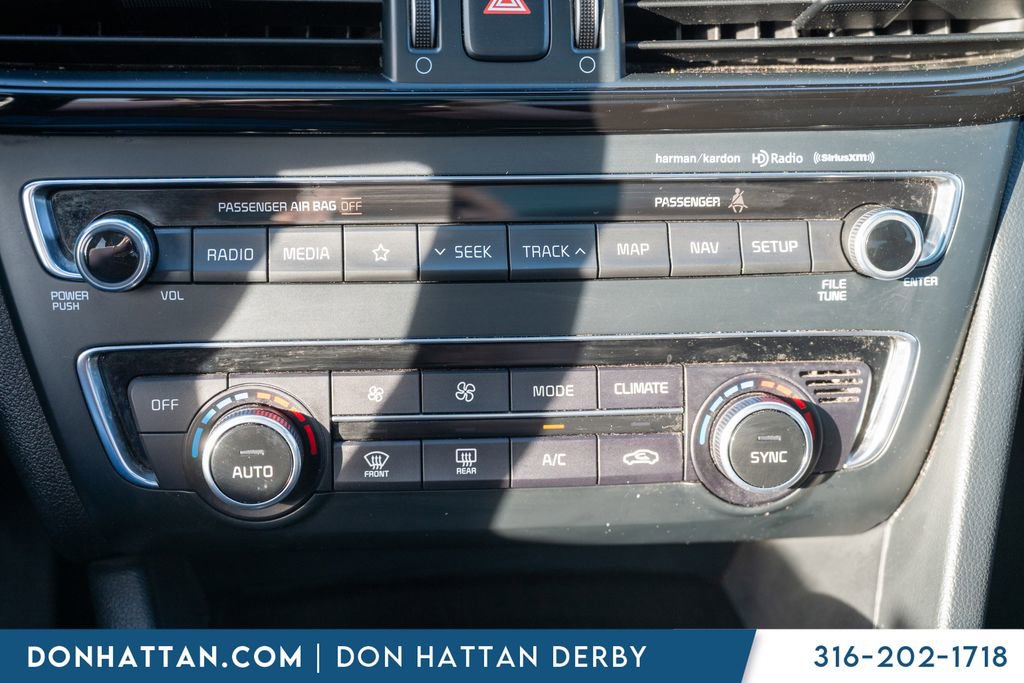 Used 2020 Kia Optima Premium image 10