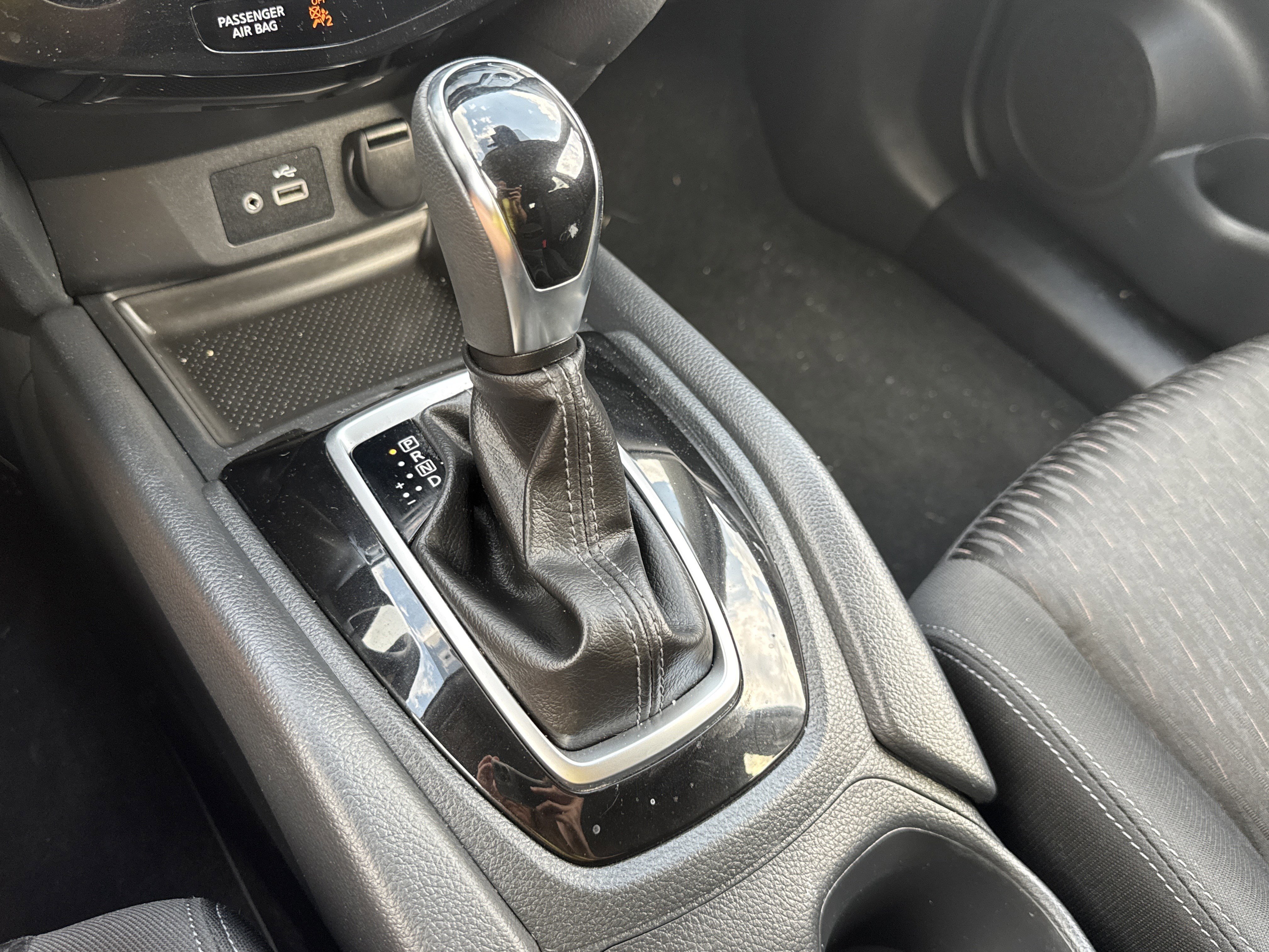 Used 2020 Nissan Rogue SV AWD/4WD image 23