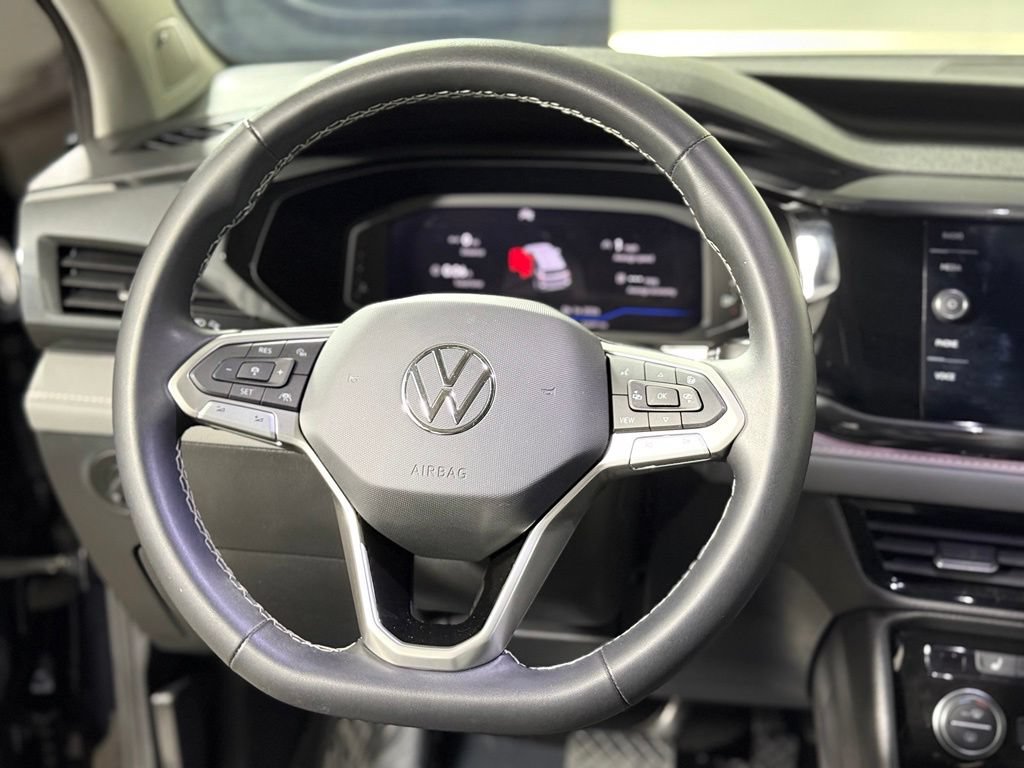 Used 2023 Volkswagen Taos SEL AWD/4WD image 12