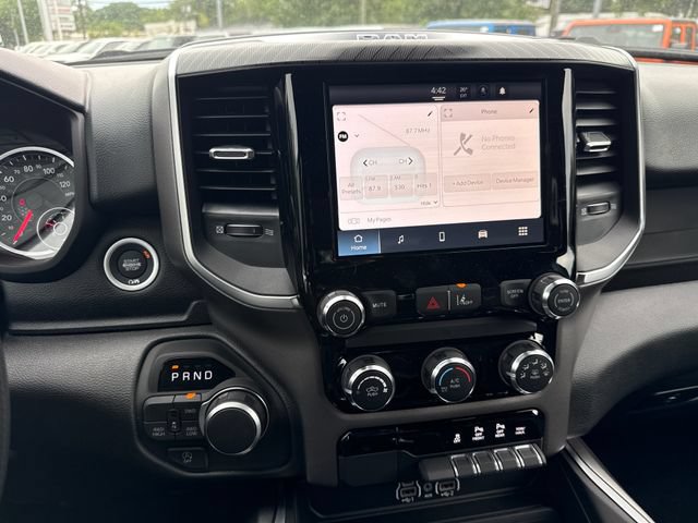New 2026 RAM 1500 Express AWD/4WD image 2