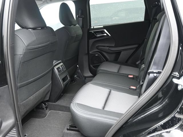 New 2026 Mitsubishi Outlander ES FWD image 9