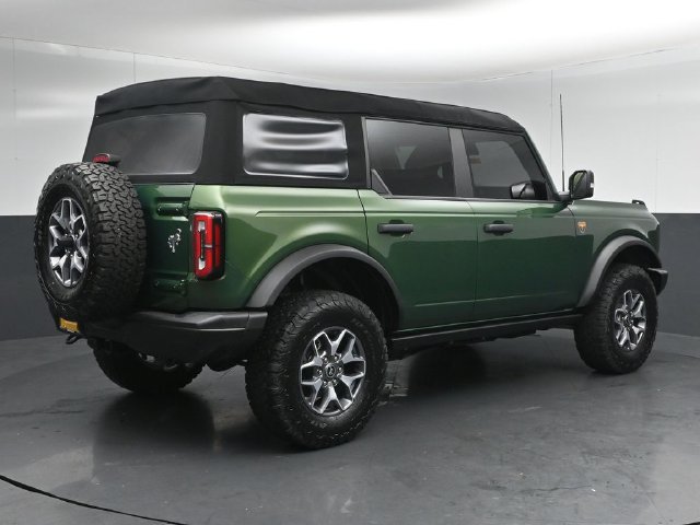 Certified 2023 Ford Bronco Badlands AWD/4WD image 7