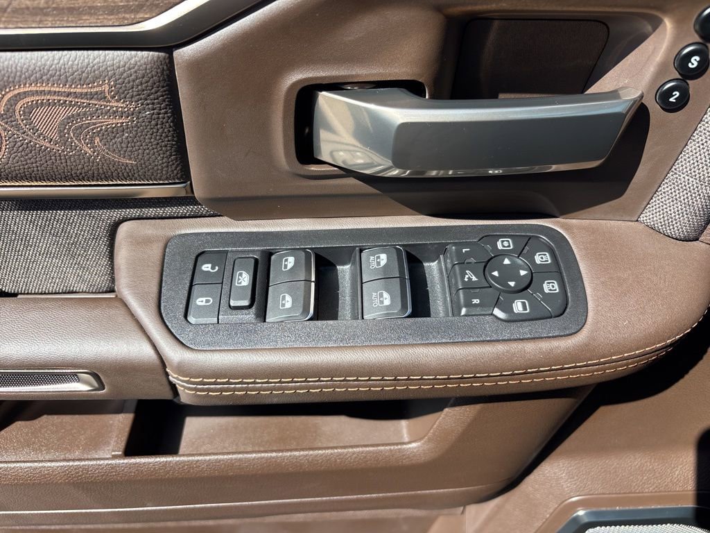 New 2026 RAM 3500 Longhorn image 39