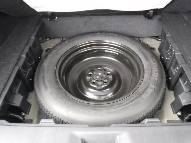 Used 2023 Nissan Murano SV image 39