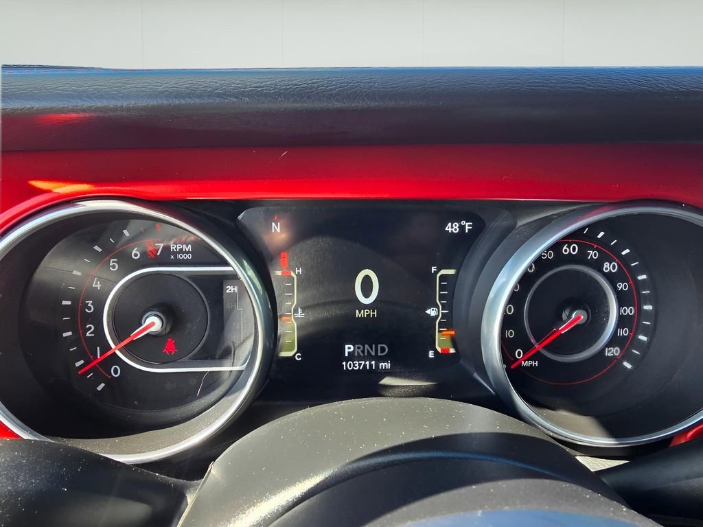 Used 2018 Jeep Wrangler Unlimited Rubicon w/ Dual Top Group AWD/4WD image 17