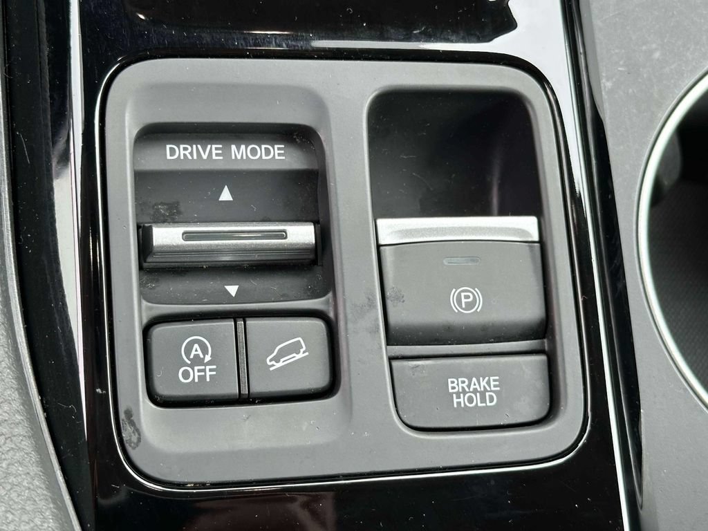Certified 2025 Honda Pilot Elite image 27