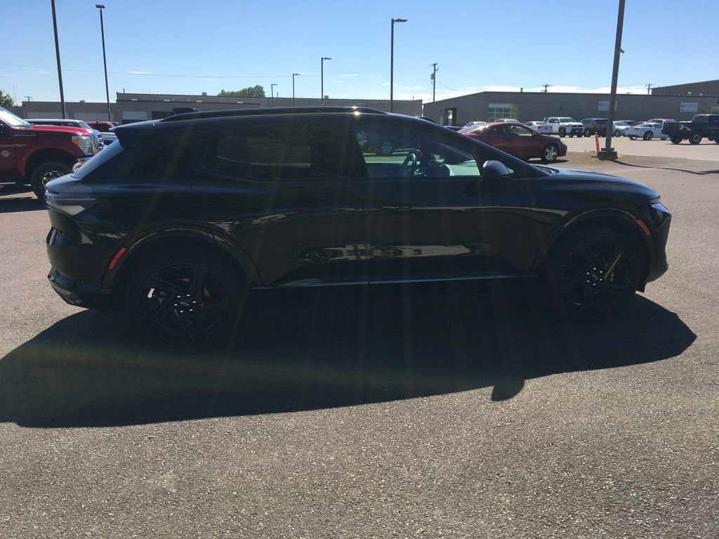 Used 2024 Chevrolet Equinox EV RS AWD/4WD image 7