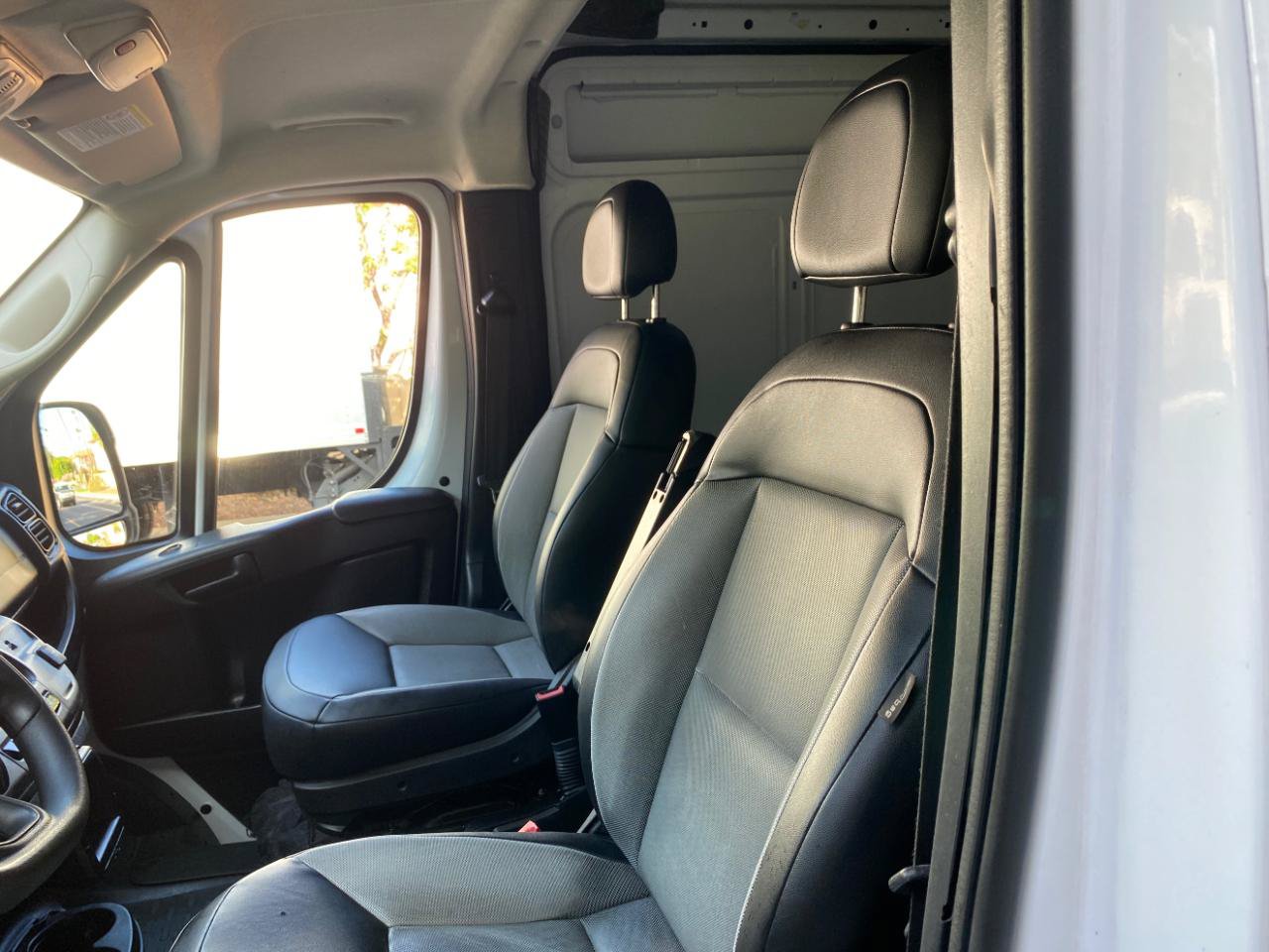 Used 2022 RAM ProMaster 2500 w/ Convenience Group FWD image 26