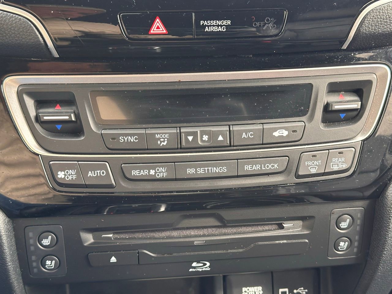 Used 2022 Honda Pilot Black Edition image 36