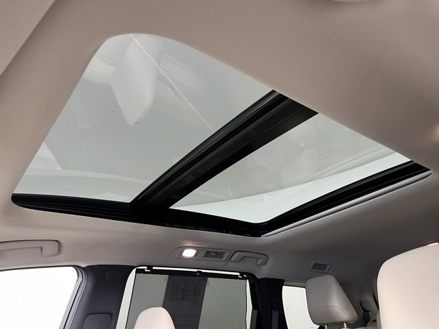 Used 2023 INFINITI QX60 Sensory w/ Vision Package image 18