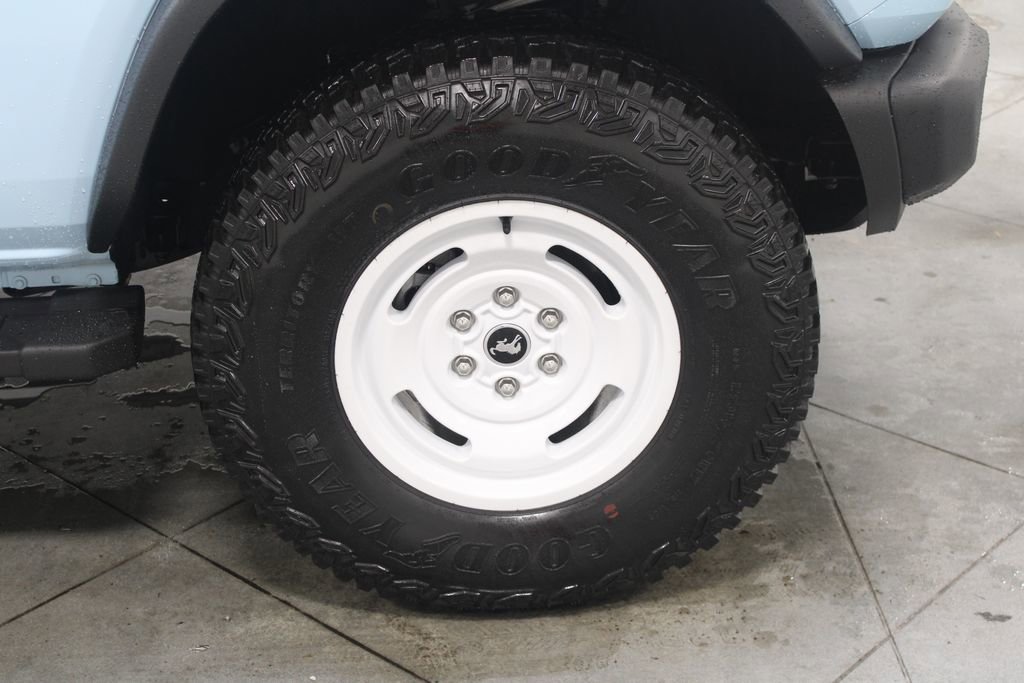 Used 2024 Ford Bronco Heritage Edition image 13