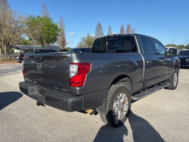 Used 2017 Nissan Titan SL image 5