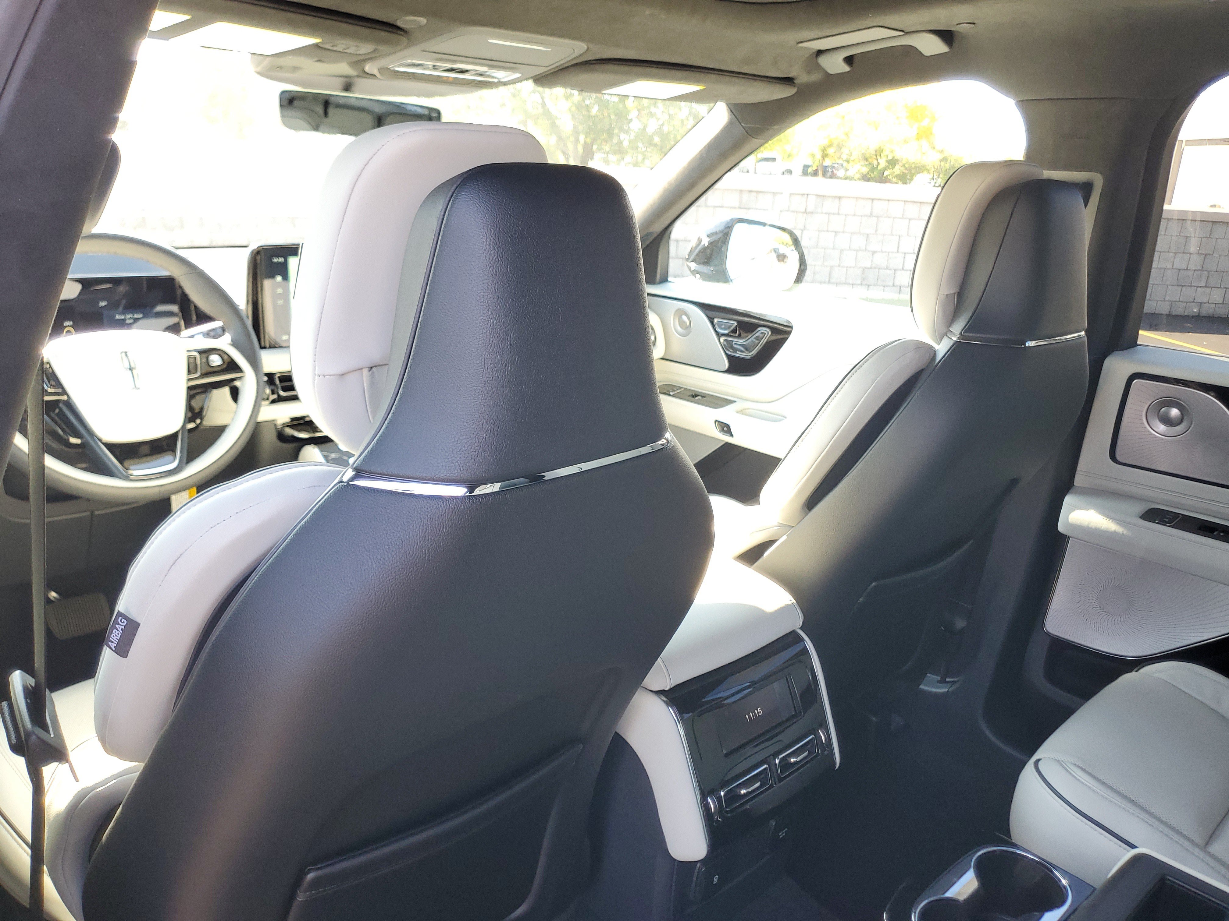 New 2027 Lincoln Aviator Black Label AWD/4WD image 24