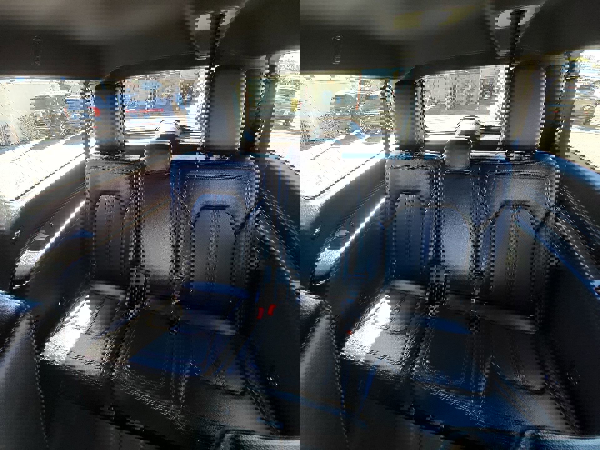 Used 2021 Ford Expedition Max Limited image 26