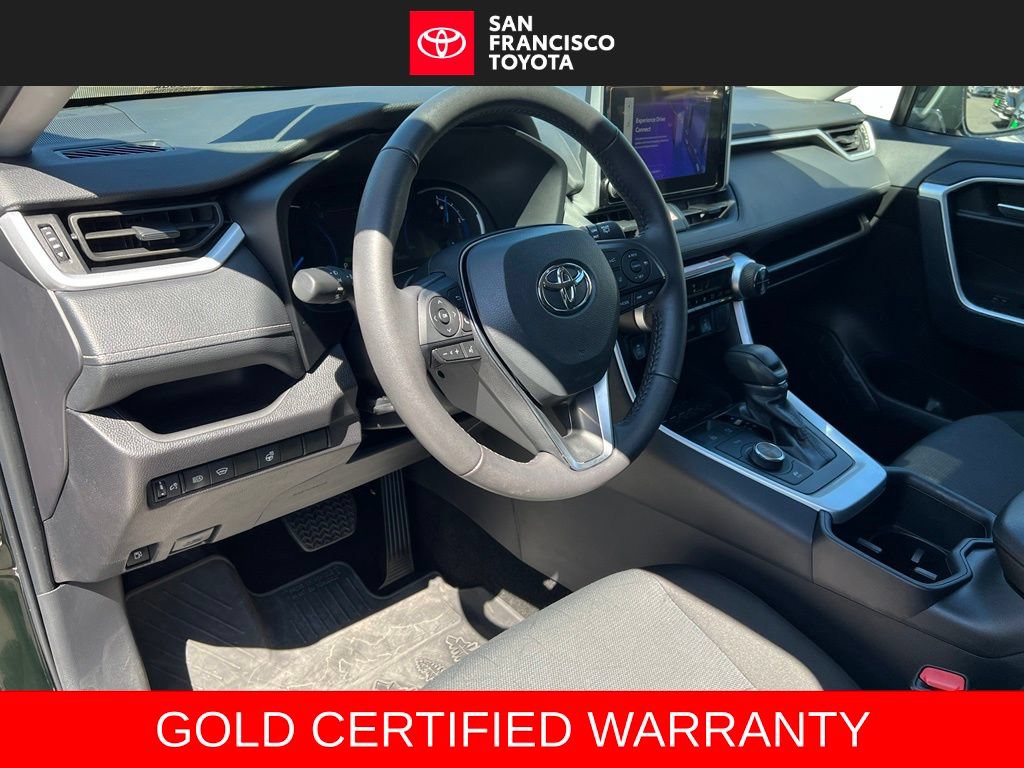 Certified 2025 Toyota RAV4 LE AWD/4WD image 14