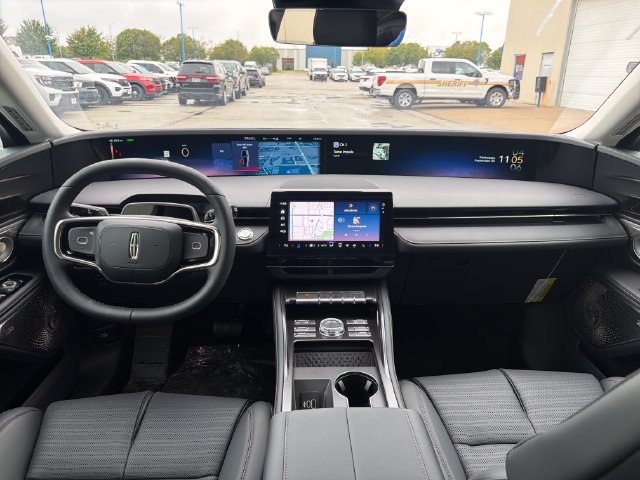 New 2026 Lincoln Nautilus Reserve AWD/4WD image 16