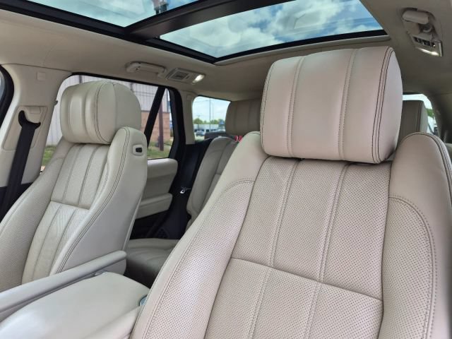 Used 2017 Land Rover Range Rover Autobiography AWD/4WD image 9