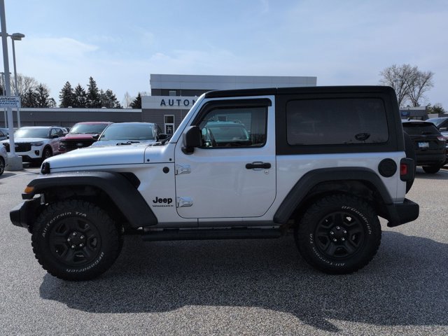 Used 2023 Jeep Wrangler Sport image 8