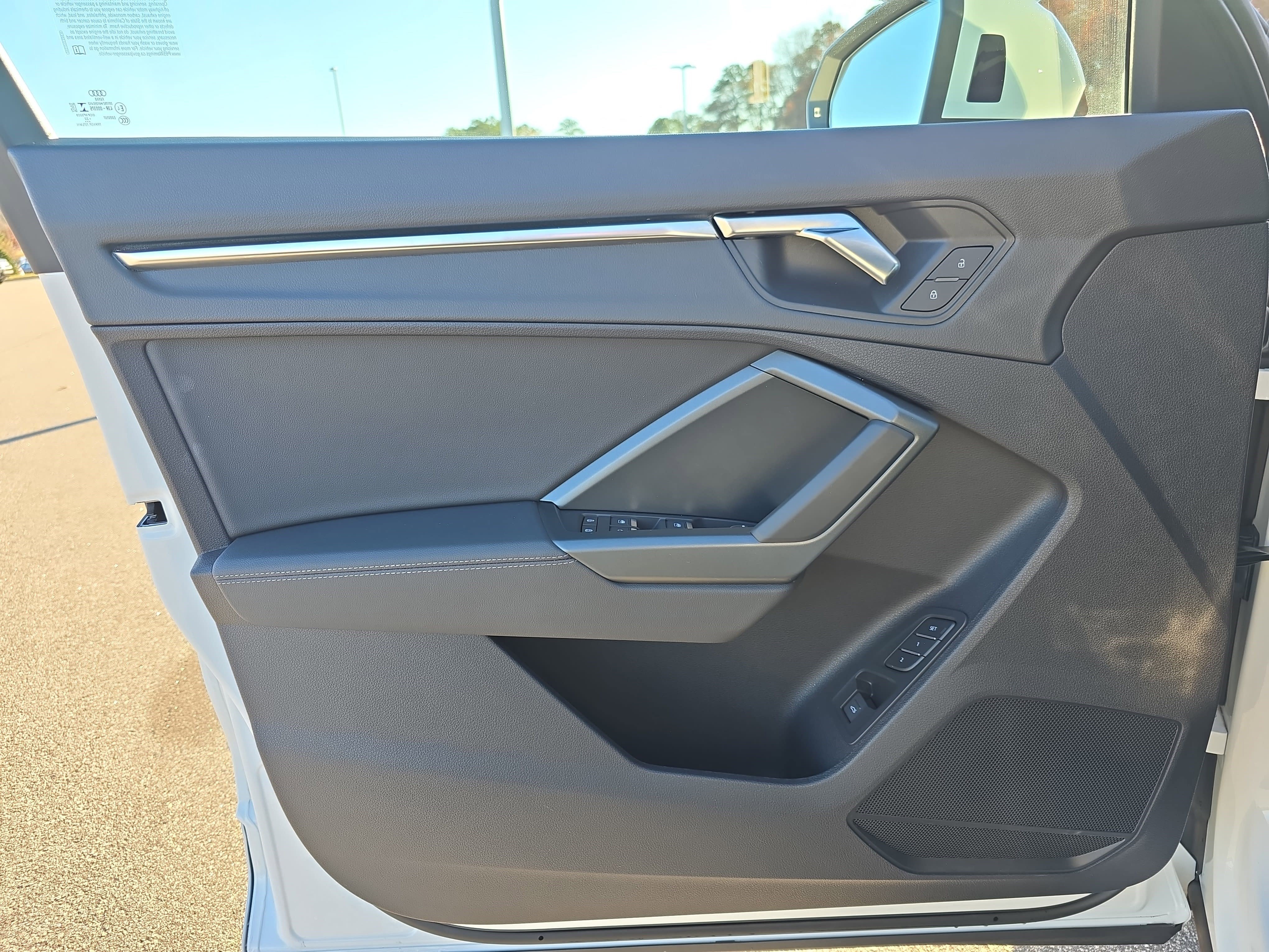 Certified 2023 Audi Q3 2.0T Premium w/ Black Optic Sport Package image 24