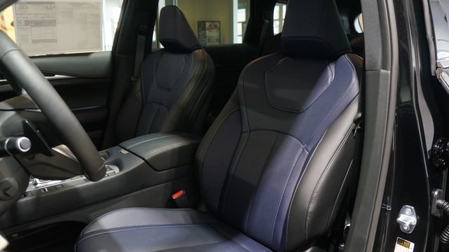 New 2026 INFINITI QX60 Sport w/ Dark Cargo Package AWD/4WD image 8