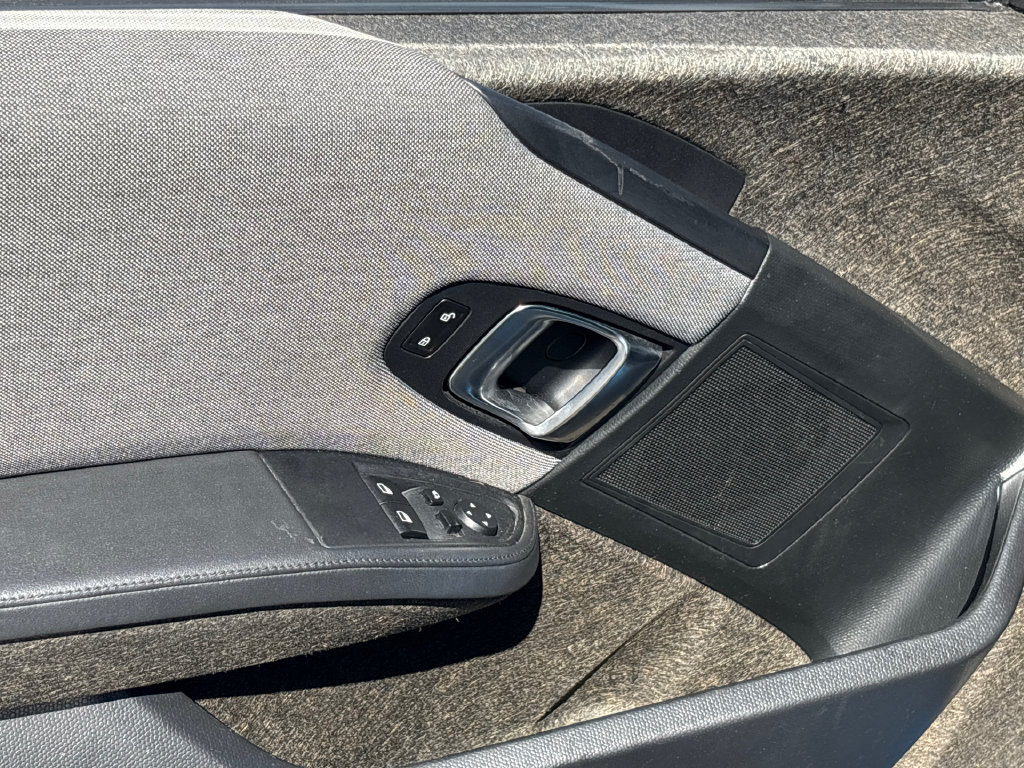 Used 2018 BMW i3 w/ Range Extender RWD image 24