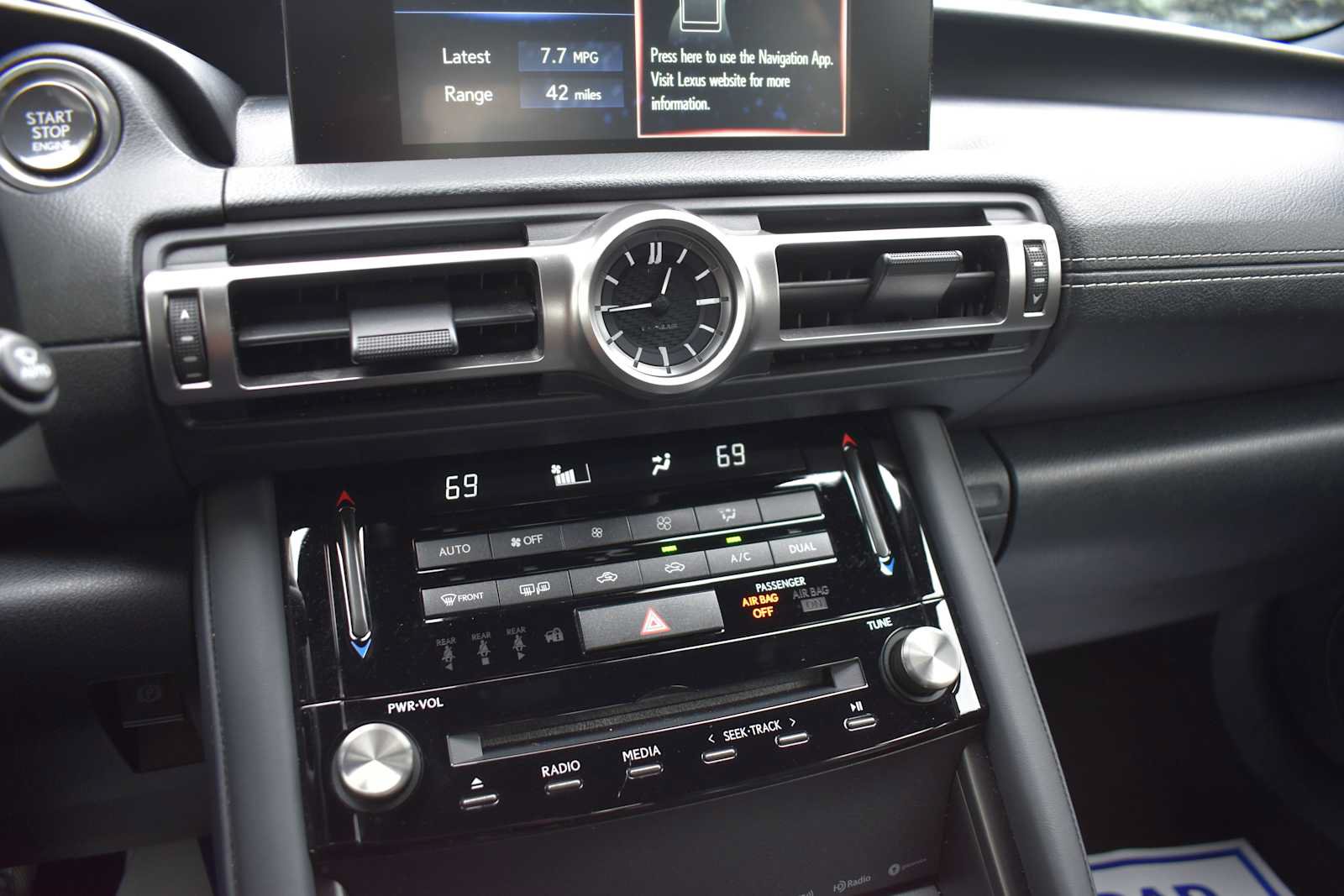 Used 2021 Lexus IS 350 F Sport w/ Accessory Package 2 AWD/4WD image 29
