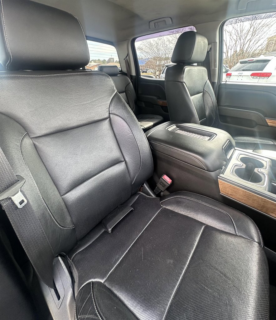 Used 2017 Chevrolet Silverado 3500 LTZ w/ Duramax Plus Package image 7