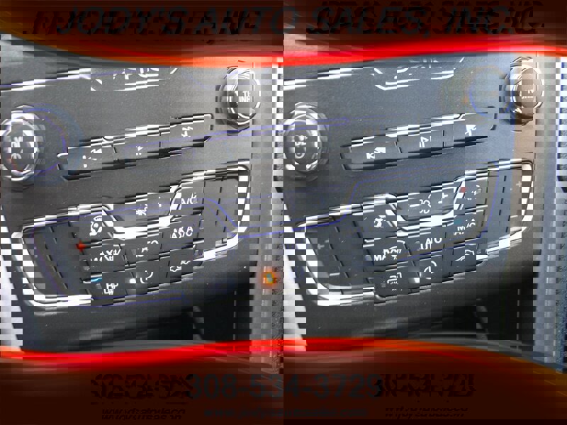 Used 2019 Ford Fusion SE image 24