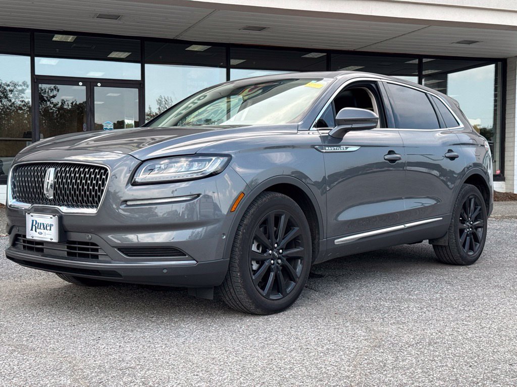 Used 2023 Lincoln Nautilus Reserve w/ Equipment Group 201A AWD/4WD image 18