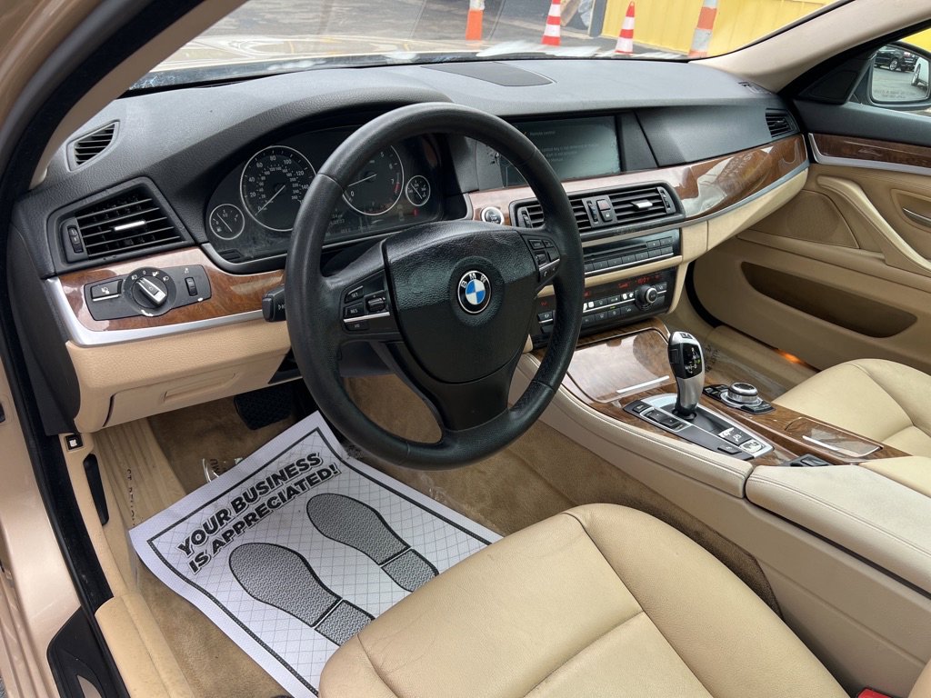 Used 2012 BMW 535i Sedan image 21