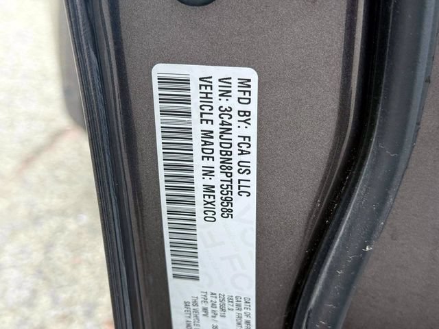 Certified 2023 Jeep Compass Latitude w/ Convenience Group AWD/4WD image 18