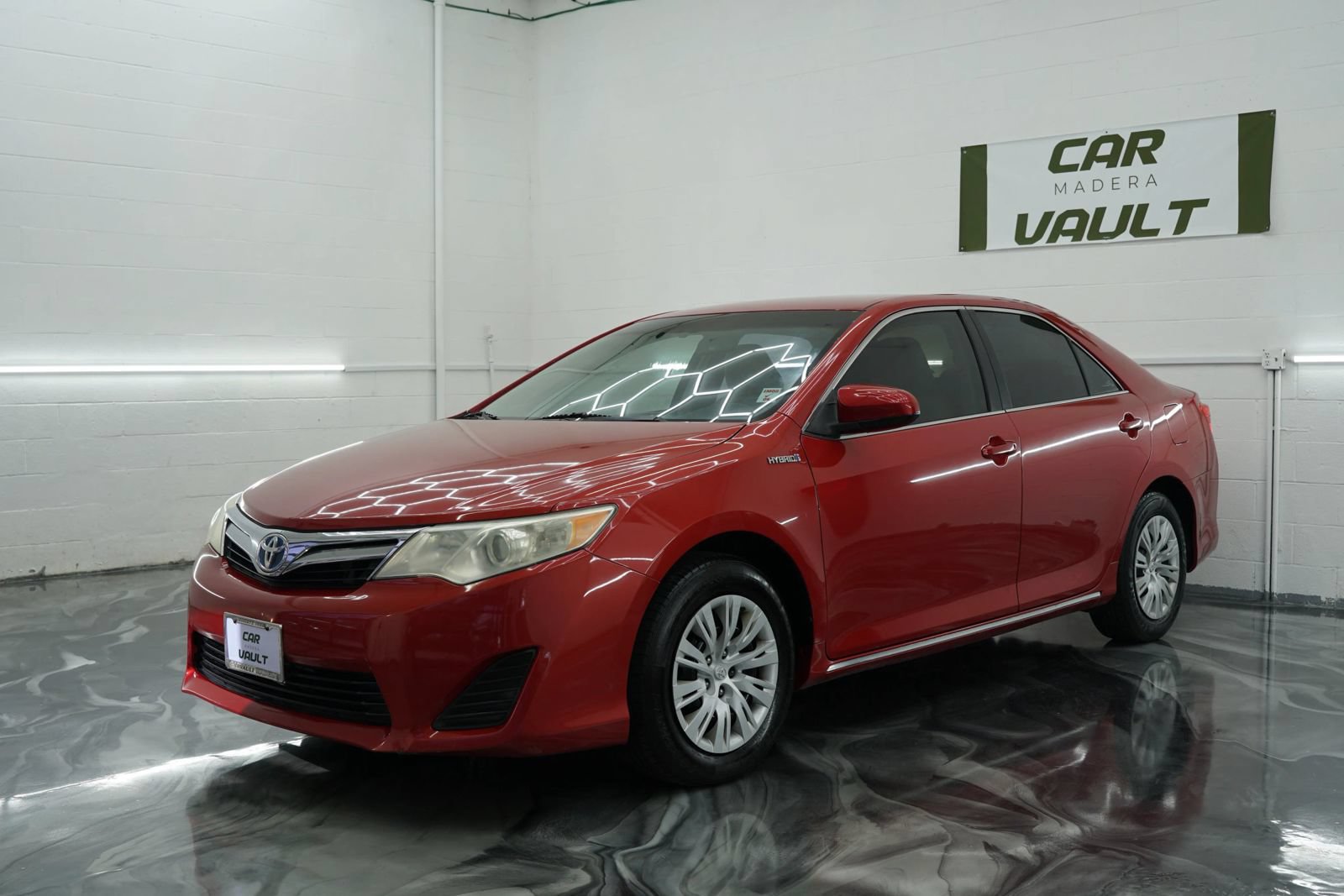 Used 2012 Toyota Camry LE w/ Preferred Accessory Pkg FWD image 1