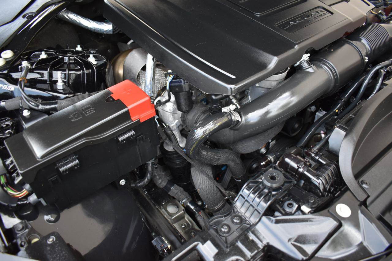 Used 2019 Jaguar XE Prestige RWD image 47