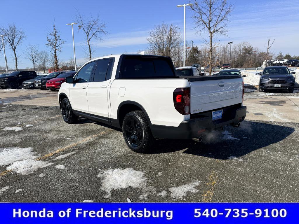 Certified 2025 Honda Ridgeline Black Edition image 4