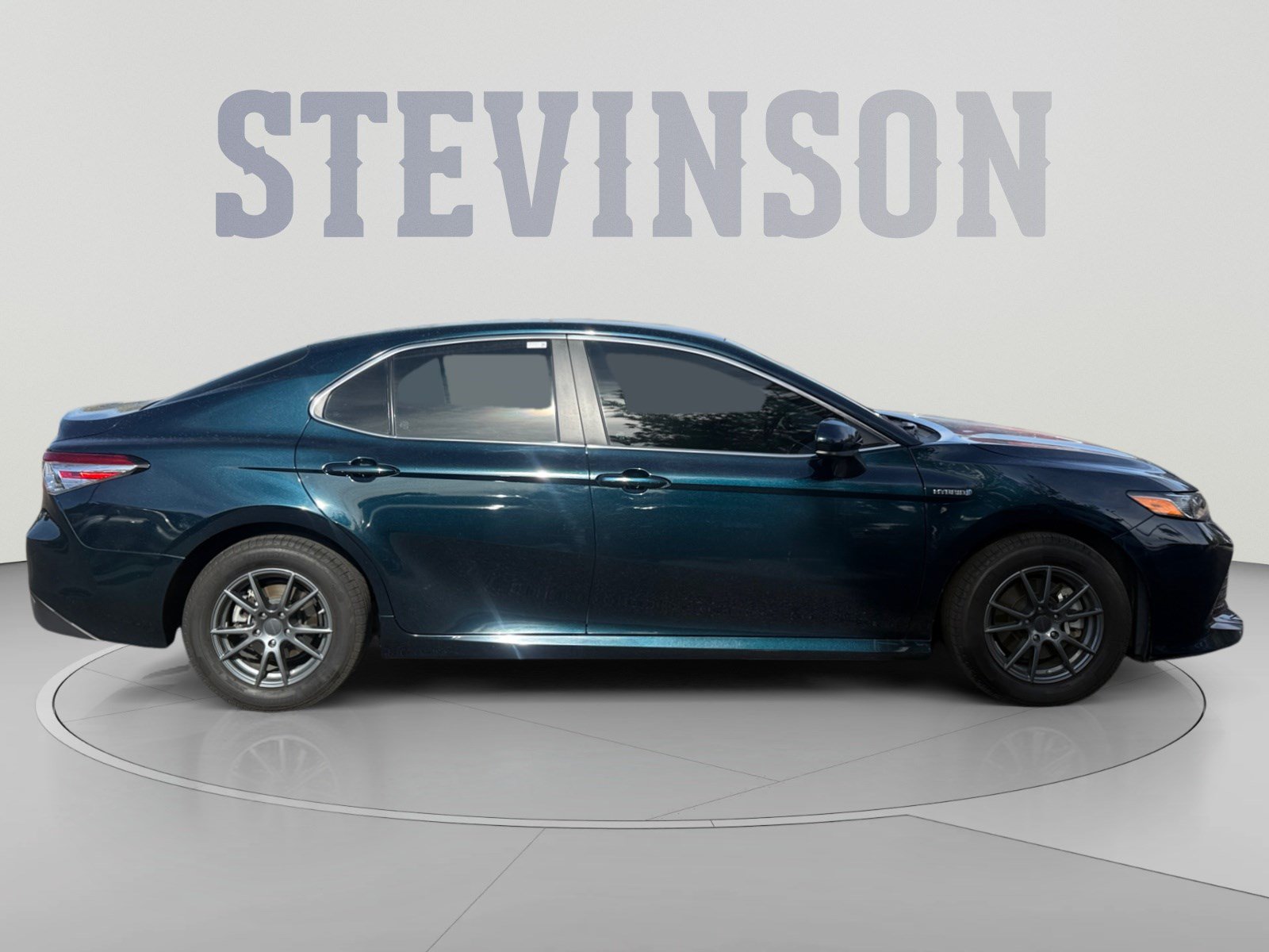 Used 2018 Toyota Camry LE FWD image 6