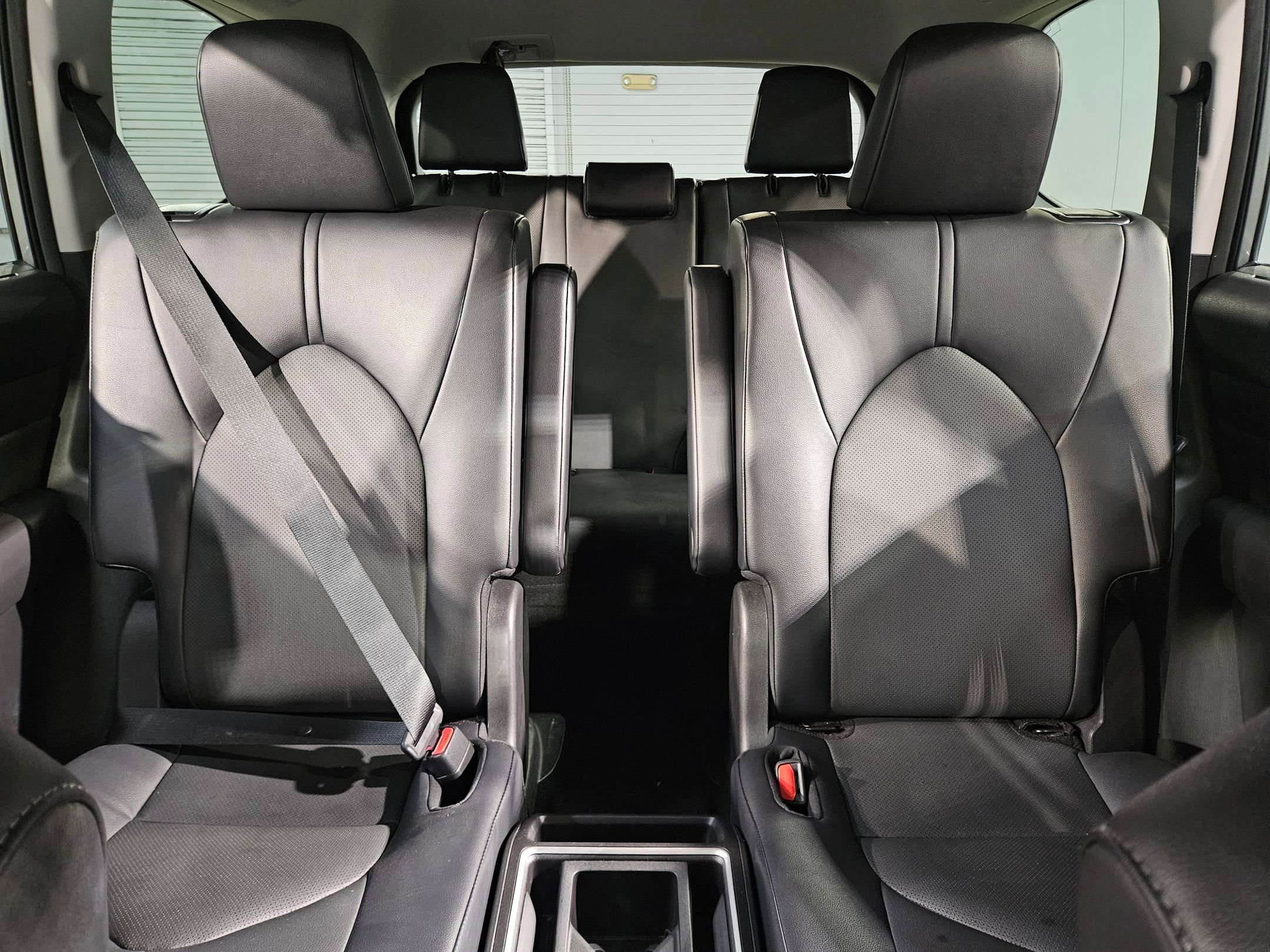 Used 2025 Toyota Grand Highlander AWD image 13