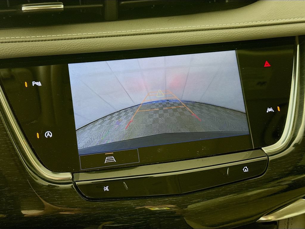 Used 2023 Cadillac XT6 Premium Luxury FWD image 13