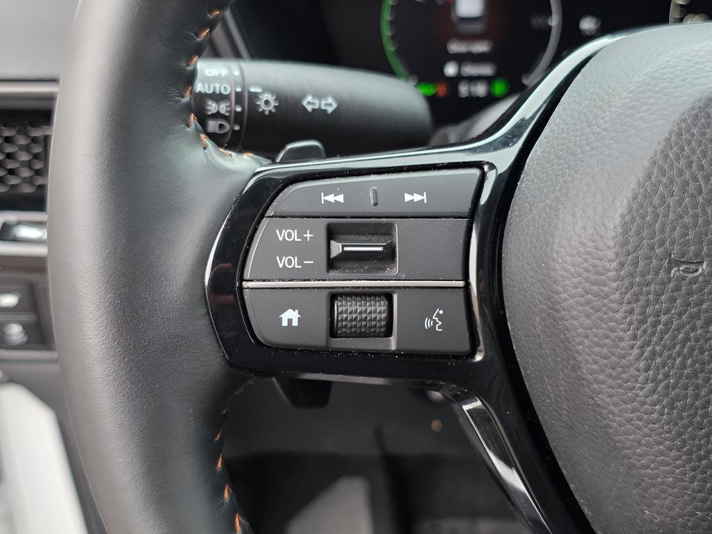 Used 2024 Honda CR-V Sport Touring image 25