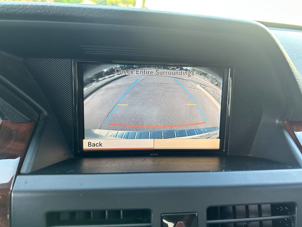 Used 2011 Mercedes-Benz GLK 350 4MATIC image 21