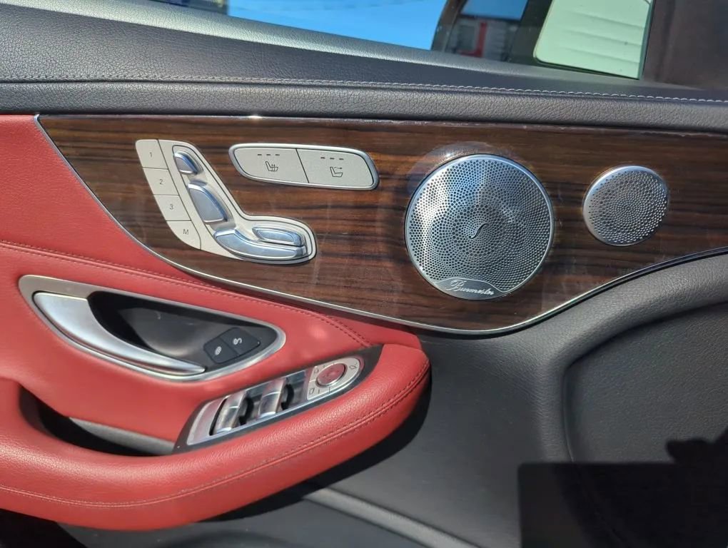 Used 2017 Mercedes-Benz C 300 4MATIC Cabriolet image 9