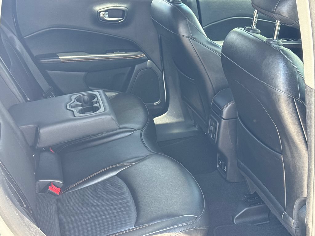 Used 2019 Jeep Compass Limited FWD image 15
