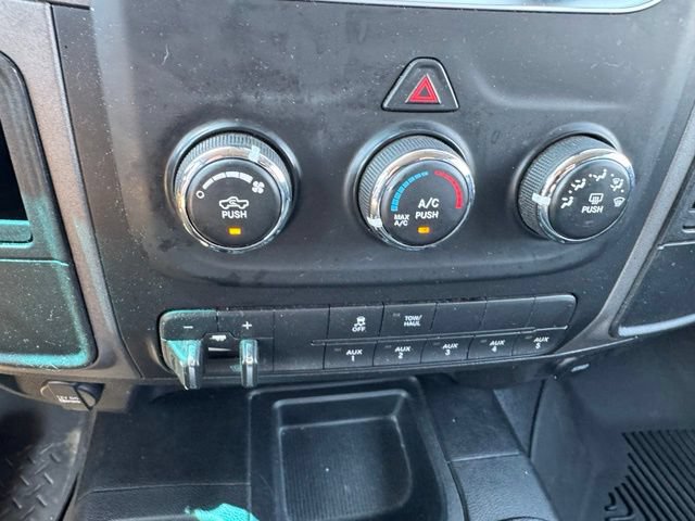 Used 2018 RAM 2500 Tradesman w/ Chrome Appearance Group AWD/4WD image 22