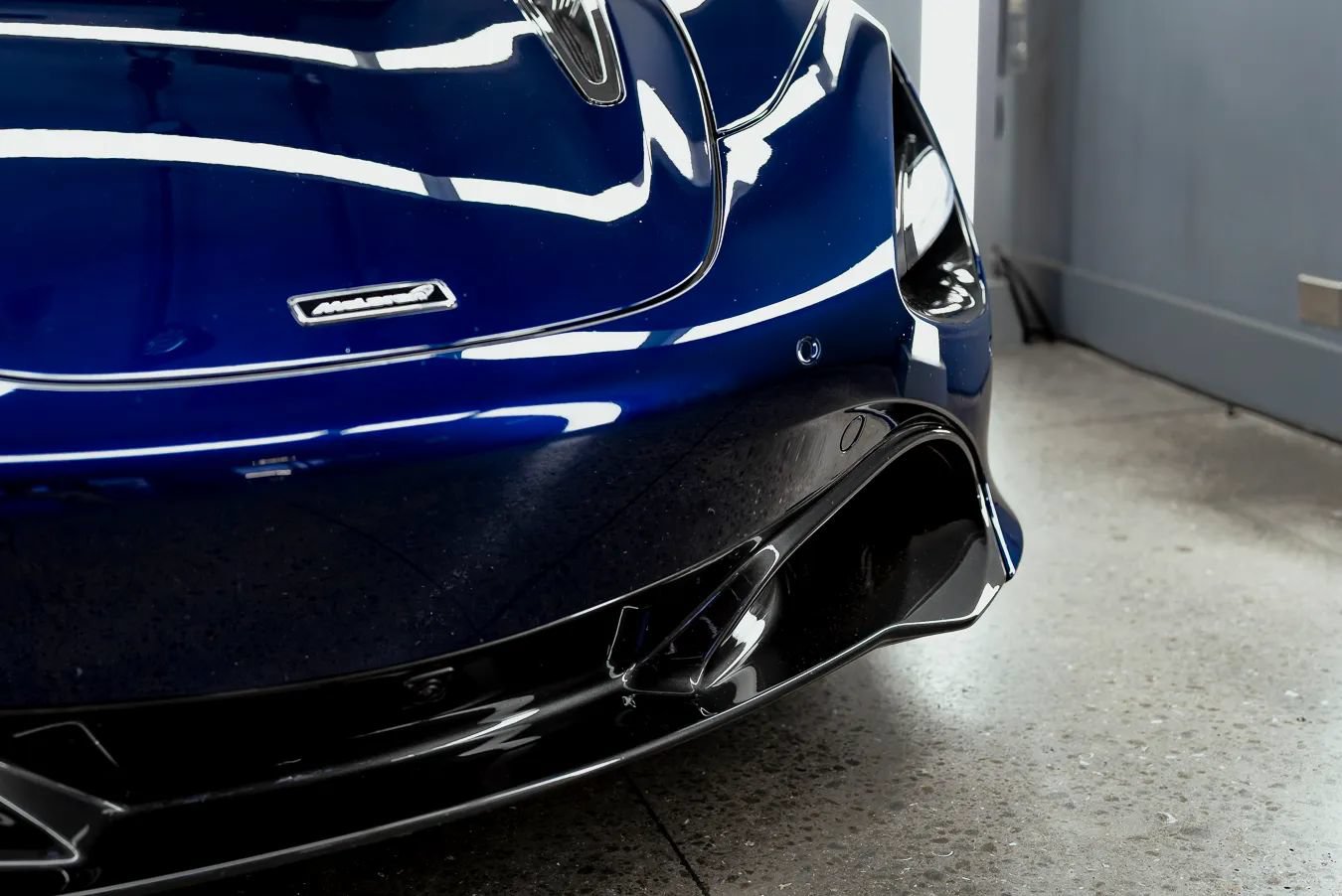 Used 2020 McLaren 720S Spider RWD image 58
