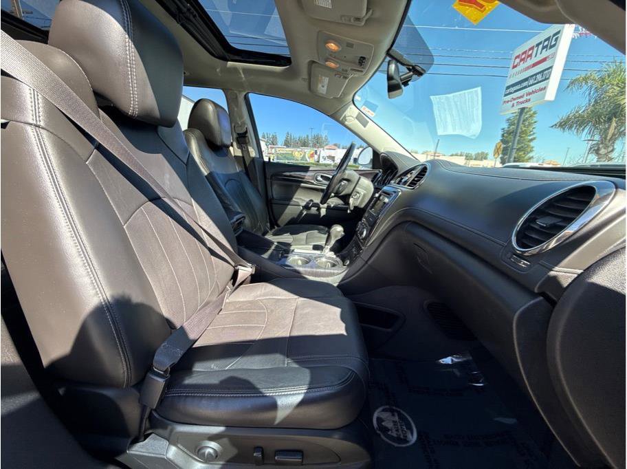 Used 2017 Buick Enclave Leather image 16