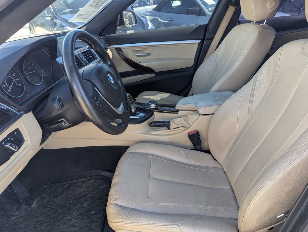 Used 2017 BMW 330i Gran Turismo xDrive w/ Driving Assistance Package AWD/4WD image 25